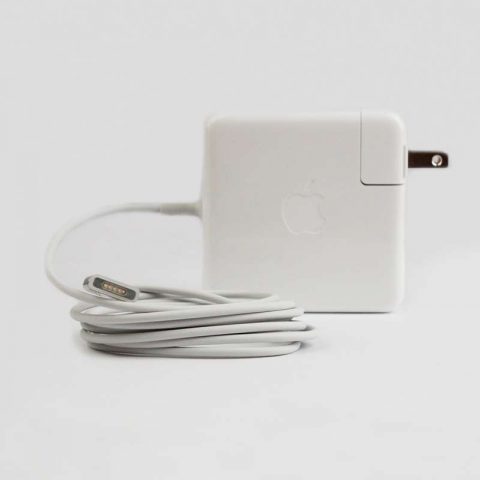 Accessories Energy - 85w charger for Macbook Air Magsafe